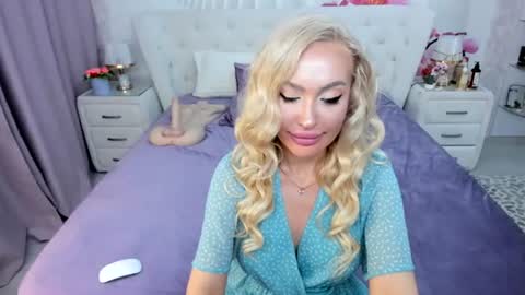 Snapshot of hottiesweetbritneyy chatting on July 2026 07:23:02 PM HottieSweetBritneyy online show from July 2026 07:23:02 PM