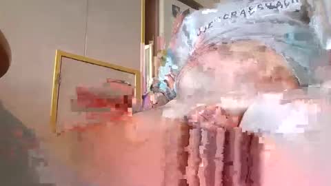 hottinrh2 online show from April 2026 01:13:01 PM