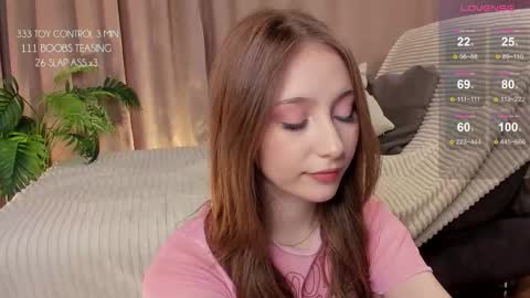 hottpeachh online show from September 2025 02:39:02 PM