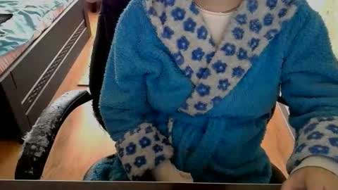 Snapshot of hotty_mary chatting on April 2026 12:29:02 PM Mary online show from April 2026 12:29:02 PM