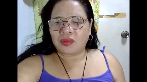 hottycrissy4u online show from April 2026 02:53:01 PM