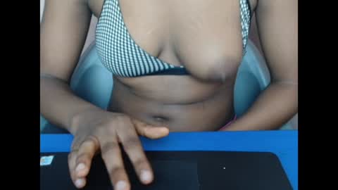 Snapshot of hotxxebony chatting on May 2026 08:27:02 PM hotxxebony online show from May 2026 08:27:02 PM