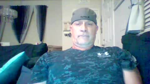 Snapshot of hotyummycock69 chatting on October 2025 02:43:02 AM hotyummycock69 online show from October 2025 02:43:02 AM