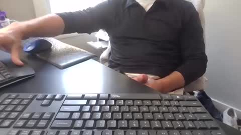 hoverday online show from April 2026 01:28:02 PM