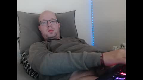 Christian online show from April 2026 03:53:01 PM