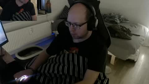 Christian online show from April 2026 04:21:02 AM