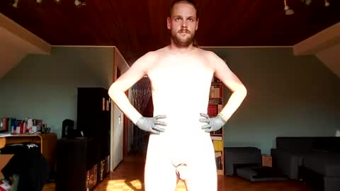 Thommy online show from August 2026 04:20:03 PM