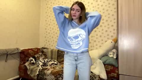 Snapshot of hsiuscherich chatting on November 2025 10:07:01 AM hsiuscherich online show from November 2025 10:07:01 AM