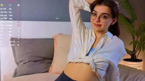 Diane online show from February 2025 01:13:02 AM