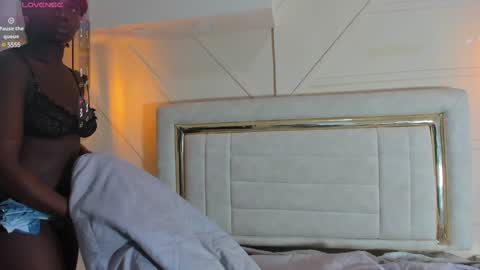 Snapshot of huddah_cam chatting on December 2024 11:52:02 AM huddah online show from December 2024 11:52:02 AM