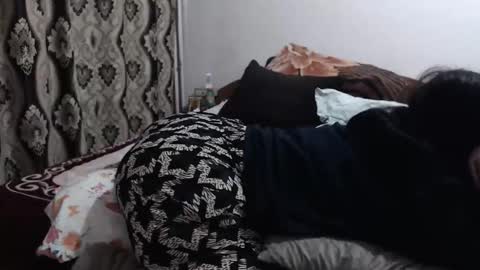 hugeassdevil online show from April 2026 11:55:02 AM