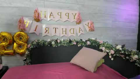 Erin online show from December 2024 04:20:02 AM