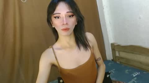 Cara online show from March 2025 08:33:02 PM