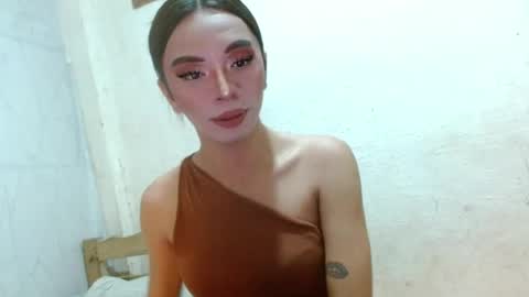 Snapshot of hugecock_caraxx chatting on July 2026 11:17:02 AM Cara online show from July 2026 11:17:02 AM