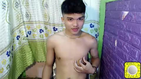 hugecock_kiel online show from November 2025 08:04:01 AM