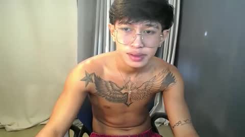 Snapshot of hugecockchristian chatting on September 2025 11:05:02 PM hugecockchristian online show from September 2025 11:05:02 PM