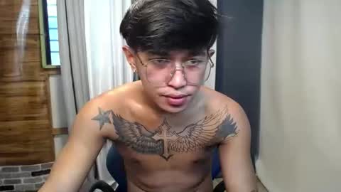 Snapshot of hugecockchristian chatting on October 2025 07:49:01 AM hugecockchristian online show from October 2025 07:49:01 AM