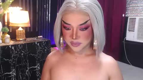 Christine online show from July 2026 05:49:02 PM