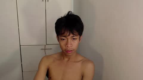 Snapshot of hugecockwayoy chatting on September 2025 10:04:01 PM hugecockwayoy online show from September 2025 10:04:01 PM