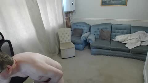 Snapshot of hugedick1965 chatting on April 2026 01:52:01 PM hugedick1965 online show from April 2026 01:52:01 PM