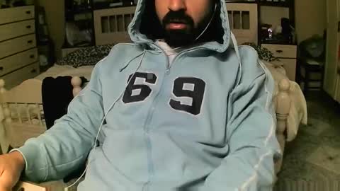 hugeveiny online show from February 2026 07:31:02 AM