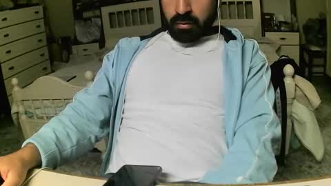 Snapshot of hugeveiny chatting on April 2026 03:58:02 PM hugeveiny online show from April 2026 03:58:02 PM