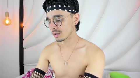 HUGO online show from March 2025 10:10:02 PM