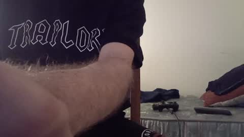 Snapshot of hugobergeron chatting on April 2026 06:05:01 PM HugoBergeron82 online show from April 2026 06:05:01 PM