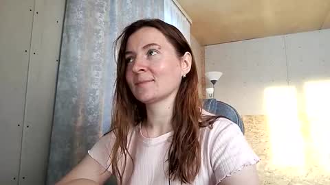 Snapshot of humpygrey chatting on November 2025 09:52:01 AM HumpyGrey online show from November 2025 09:52:01 AM