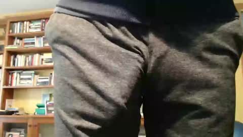 Big uncut cock dripping online show from March 2025 12:28:02 AM