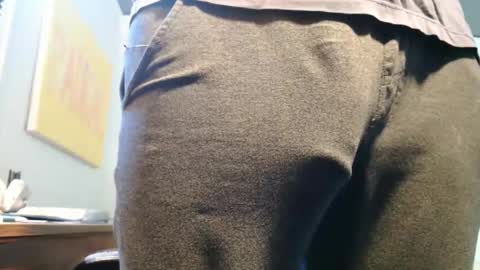 Snapshot of hung_hot_fit10 chatting on April 2026 01:14:01 PM Big uncut cock dripping online show from April 2026 01:14:01 PM