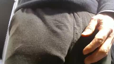 Snapshot of hung_hot_fit10 chatting on April 2026 03:24:01 PM Big uncut cock dripping online show from April 2026 03:24:01 PM
