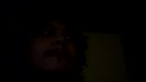 Snapshot of hungart99 chatting on February 2025 09:33:01 AM SweetUncutXL online show from February 2025 09:33:01 AM