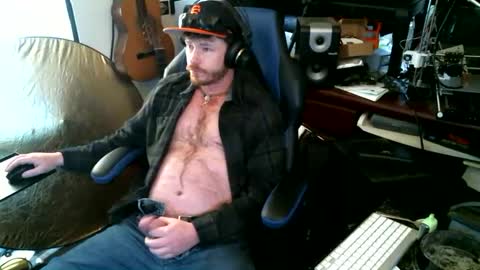 HungGinger4U online show from January 2025 08:11:01 PM