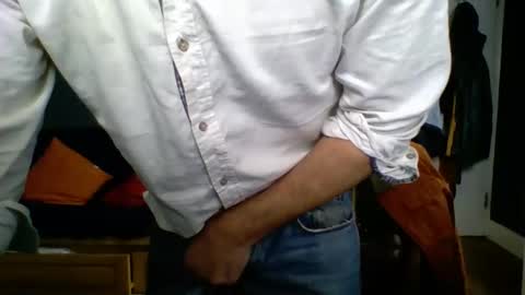 hunghard2004 online show from April 2026 10:09:01 AM