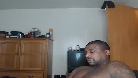 hungluv1 online show from November 2025 09:26:01 PM