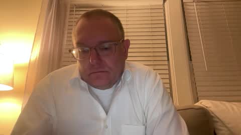 AARON online show from March 2026 12:01:02 PM