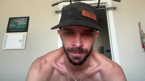 Snapshot of hungrunner24 chatting on July 2026 04:35:02 PM hungrunner24 online show from July 2026 04:35:02 PM