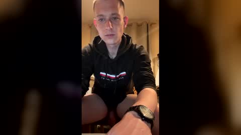 HungTeaseX online show from April 2026 10:33:02 PM