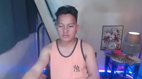 hunk_danny online show from March 2025 11:31:01 PM