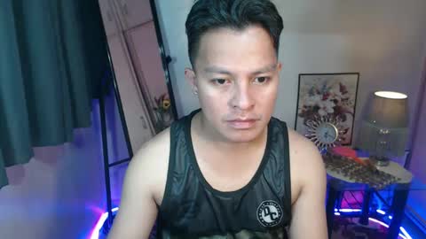 Snapshot of hunk_danny chatting on March 2025 12:30:02 PM hunk_danny online show from March 2025 12:30:02 PM