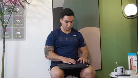 hunk_ryan online show from February 2025 12:59:01 PM