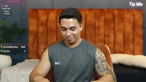 hunk_ryan online show from March 2025 02:51:02 PM
