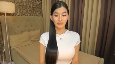 hunkhomerontop online show from November 2025 09:09:01 AM