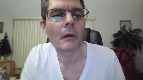 hunkmasclefad458 online show from December 2024 03:07:02 AM