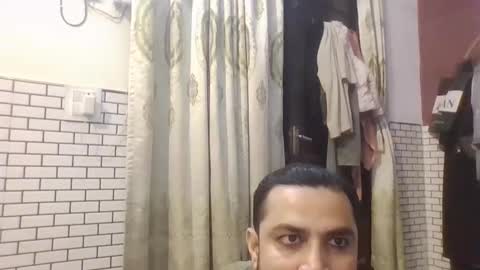 Snapshot of hunkster102 chatting on March 2026 01:38:02 PM hunkster102 online show from March 2026 01:38:02 PM