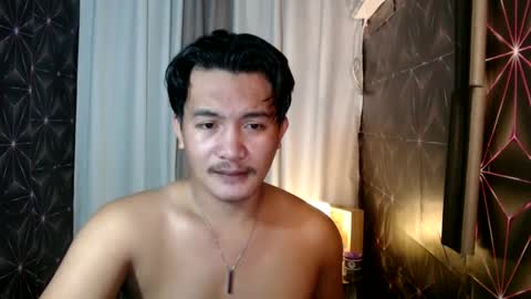 hunkylloyd online show from January 2025 03:50:02 AM