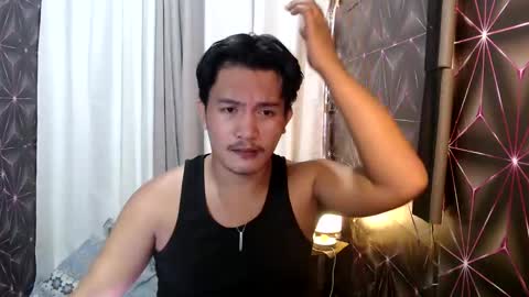 hunkylloyd online show from January 2025 06:14:02 AM