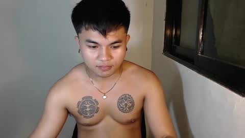 hunkyzeus online show from January 2025 06:09:02 PM