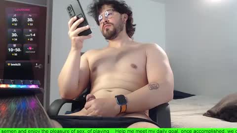 Snapshot of hunter_of_mn chatting on February 2025 04:29:01 PM online show from February 2025 04:29:01 PM